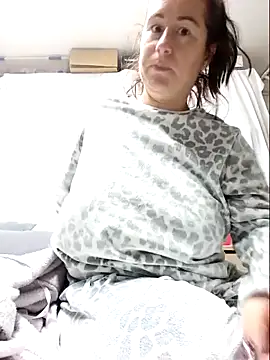 Snapshot of bichota85 chatting on November 2025 12:52:02 PM bichota85 online show from November 2025 12:52:02 PM