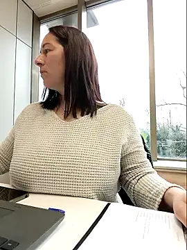 bichota85 online show from March 2026 10:34:01 AM