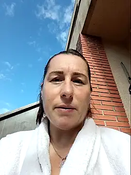 Snapshot of bichota85 chatting on November 2025 12:43:01 PM bichota85 online show from November 2025 12:43:01 PM