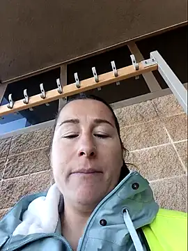 bichota85 online show from February 2026 11:04:02 AM