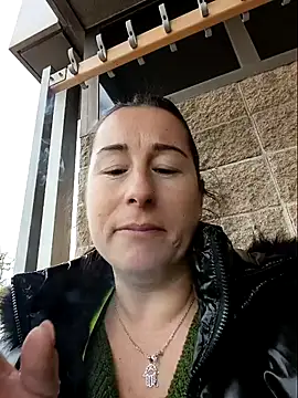 Snapshot of bichota85 chatting on November 2025 11:00:01 AM bichota85 online show from November 2025 11:00:01 AM