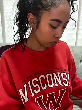 Tatiana 18pink online show from October 2025 02:41:01 PM