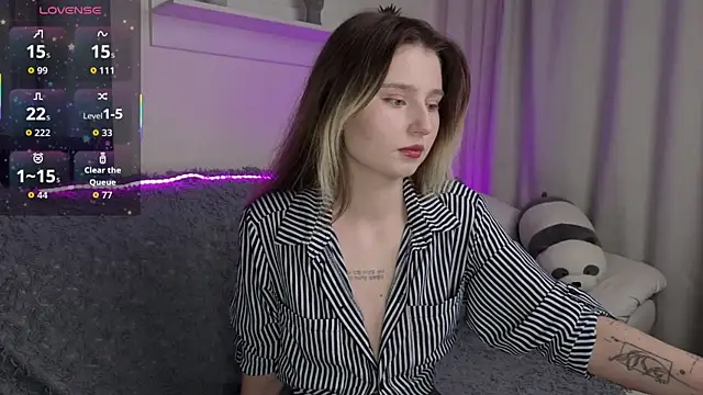 Snapshot of _Lua__ chatting on December 2025 10:22:02 PM Lua online show from December 2025 10:22:02 PM