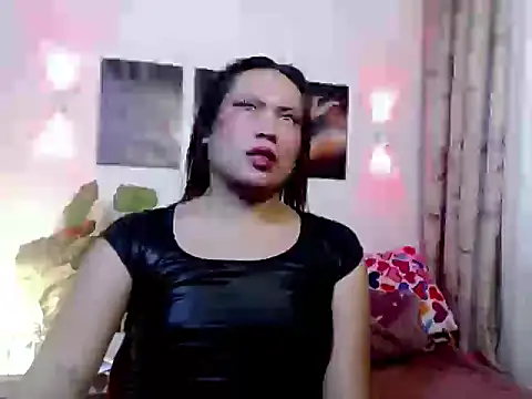 Your ultimateloverxx online show from May 2026 11:01:02 PM