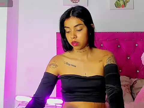 dahiiangomezz online show from March 2026 04:33:02 PM