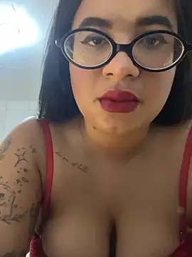 ursinha999 online show from February 2026 01:14:02 AM