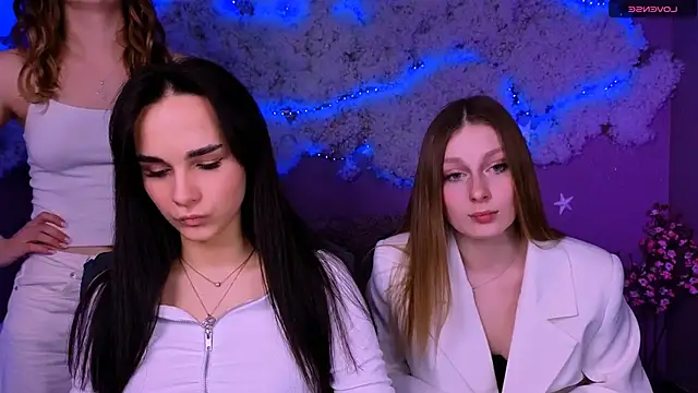 ariana ross7 online show from March 2026 08:21:01 PM