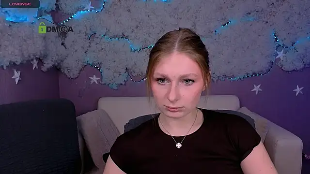 ariana ross7 online show from April 2026 07:22:01 PM