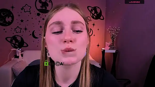 ariana ross7 online show from April 2026 07:26:02 PM