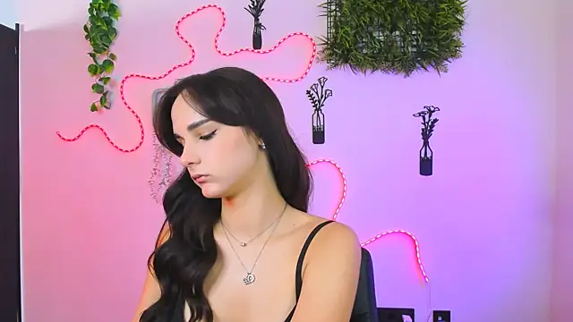 Snapshot of ariana_ross7 chatting on July 2026 07:22:02 PM ariana ross7 online show from July 2026 07:22:02 PM