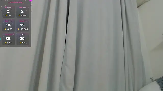 Snapshot of Ange_Lus chatting on October 2025 09:26:02 PM Ange Lus online show from October 2025 09:26:02 PM