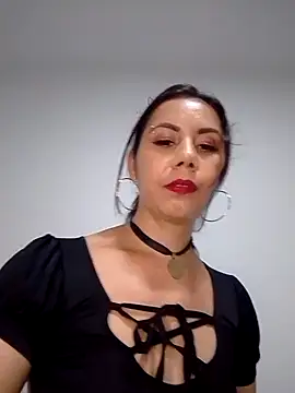 vixen velvett1 online show from October 2025 06:29:02 AM