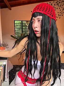 Nymphel1Moth online show from November 2025 10:24:01 PM