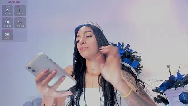 miavegas1 online show from December 2025 11:08:01 PM