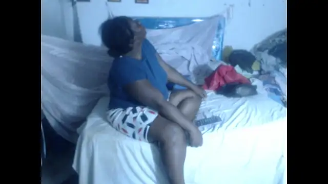 Snapshot of rachelexoticgirl chatting on October 2025 03:51:02 AM rachelexoticgirl online show from October 2025 03:51:02 AM