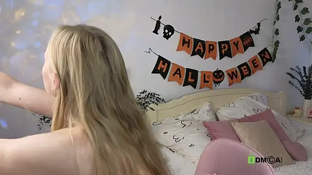 hey Olivia online show from October 2025 09:01:01 AM