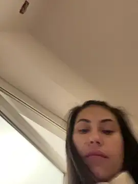 Snapshot of Sweet_Lya09 chatting on October 2025 04:35:01 AM Sweet Lya09 online show from October 2025 04:35:01 AM