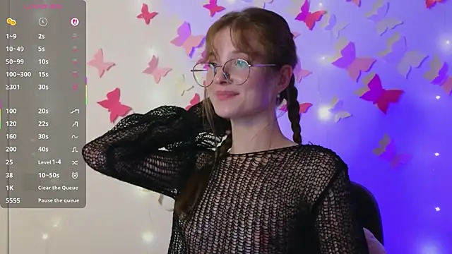 Snapshot of Katyaa_Lover chatting on November 2025 08:46:02 PM Katyaa Lover online show from November 2025 08:46:02 PM