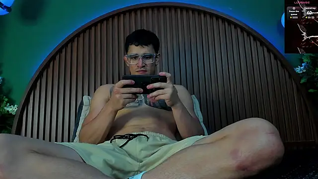 JeergMuscle online show from November 2025 04:23:02 AM