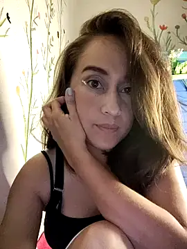 Snapshot of valery506 chatting on October 2025 04:24:01 AM valery506 online show from October 2025 04:24:01 AM