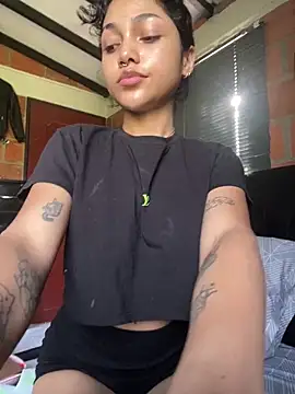 Snapshot of Cataleya_naz chatting on October 2025 09:07:02 PM Cataleya naz online show from October 2025 09:07:02 PM