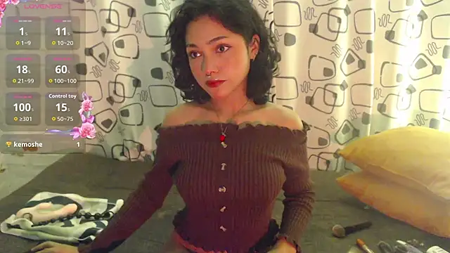 Snapshot of Cataleya_naz chatting on October 2025 01:18:01 AM Cataleya naz online show from October 2025 01:18:01 AM