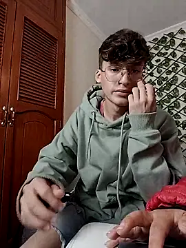 bellmontneon online show from November 2025 11:58:02 AM