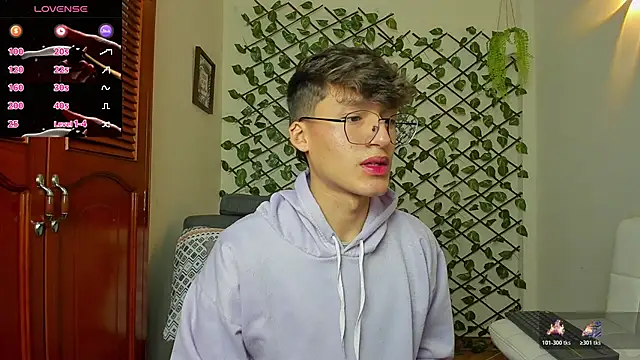 bellmontneon online show from November 2025 11:25:01 AM