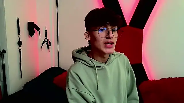 bellmontneon online show from November 2025 11:16:02 AM