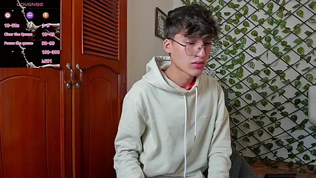 bellmontneon online show from December 2025 11:12:01 AM