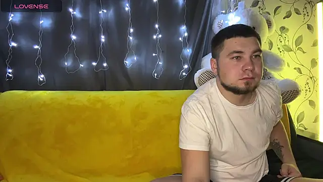 coupleinspire online show from November 2025 09:15:01 PM