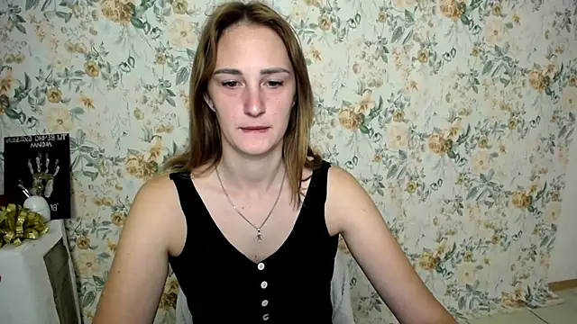 Milana Cutie  online show from September 2025 05:47:01 AM
