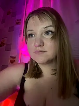GretieLee online show from October 2025 05:35:02 PM
