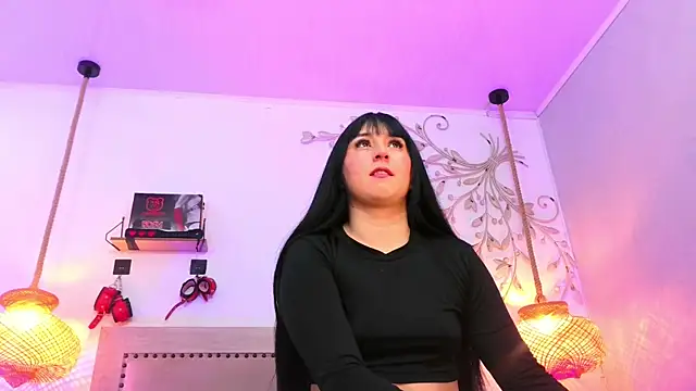 Snapshot of Daphnee-x chatting on November 2025 11:26:01 AM Daphnee-x online show from November 2025 11:26:01 AM