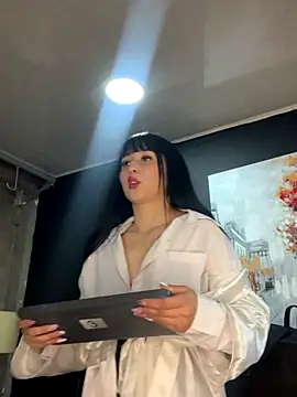 Snapshot of Daphnee-x chatting on September 2025 12:11:02 PM Daphnee-x online show from September 2025 12:11:02 PM