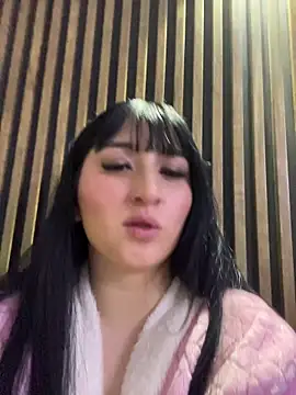 Daphnee-x online show from October 2025 12:18:01 PM