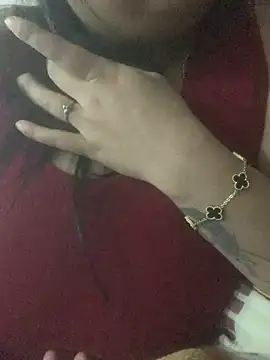 hottyshanaya online show from February 2026 12:32:01 PM