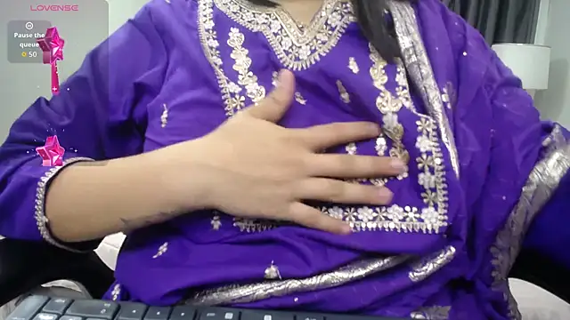 kashvi  online show from February 2026 07:27:01 PM