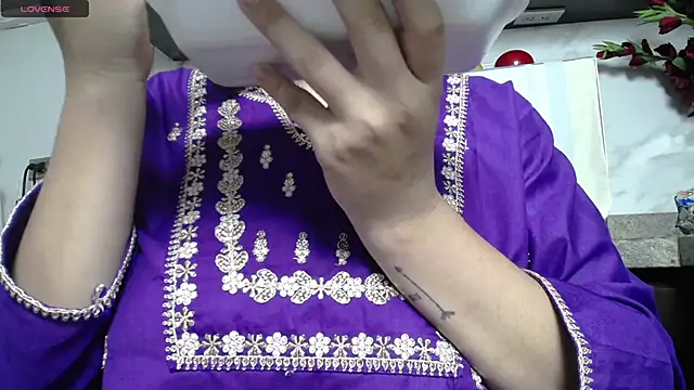 kashvi  online show from May 2026 07:09:01 PM