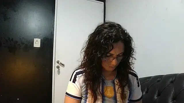 Snapshot of dulcefanny chatting on July 2026 02:07:01 AM dulcefanny online show from July 2026 02:07:01 AM
