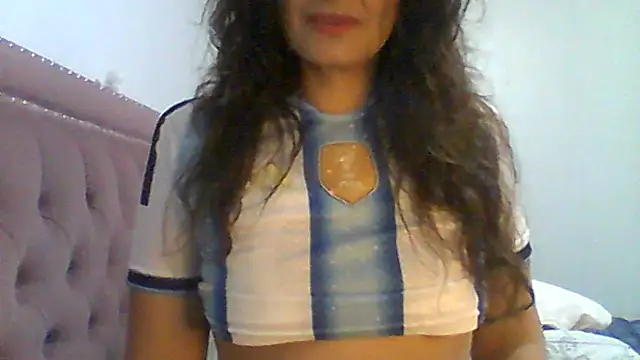Snapshot of dulcefanny chatting on June 2026 04:52:02 PM dulcefanny online show from June 2026 04:52:02 PM