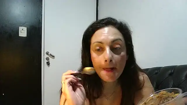 Snapshot of dulcefanny chatting on July 2026 04:25:02 AM dulcefanny online show from July 2026 04:25:02 AM