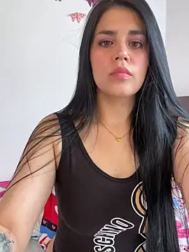 sophy whiite  online show from September 2025 08:37:01 PM