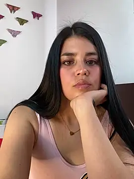 sophy whiite  online show from September 2025 08:13:01 PM
