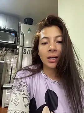 Snapshot of Karlee_Grey1 chatting on November 2025 05:17:02 PM Karlee Grey1 online show from November 2025 05:17:02 PM