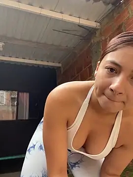 Karlee Grey1 online show from September 2025 07:39:02 PM
