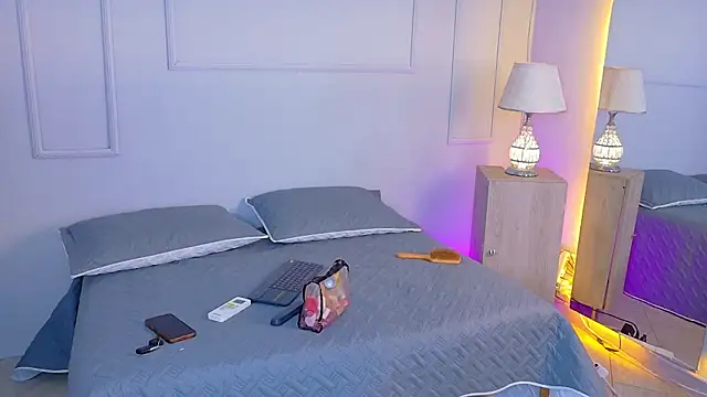 ElectraScot online show from November 2025 07:36:01 PM