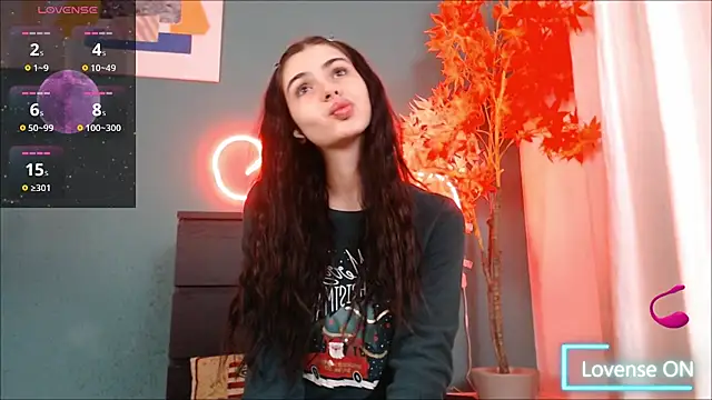 Moon Shard online show from December 2025 11:27:02 PM