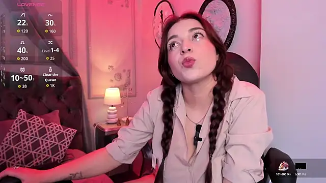 Snapshot of Jenniekim_18 chatting on September 2025 11:49:01 AM Jenniekim 18 online show from September 2025 11:49:01 AM