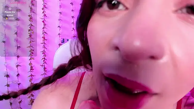 Snapshot of Jenniekim_18 chatting on October 2025 11:51:02 AM Jenniekim 18 online show from October 2025 11:51:02 AM